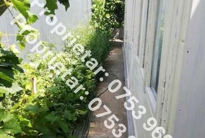 Casă cu 3 camere decomandat în Costi - 6