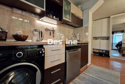 Apartament cu 3 camere decomandat, mobilat în Păcurari - 10