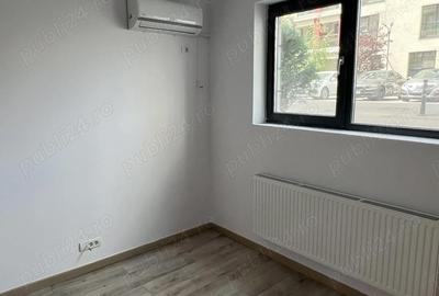 Spațiu comercial, de 12 mp, în Central - 3