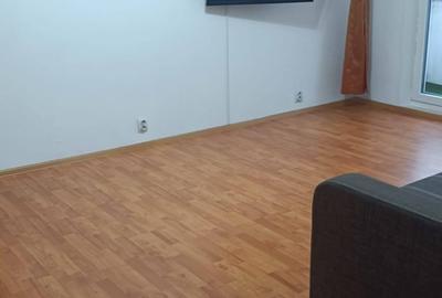 Garsonieră decomandată în Progresul - 1