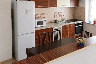 Apartament cu 3 camere în Valu lui Traian - 1