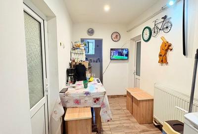 Casă cu 3 camere cu Teren 1700 Mp în Central - 8