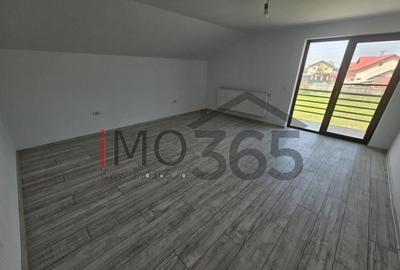 Casă cu 4 camere cu Teren 1000 Mp în Bradu - 18