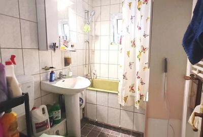 Apartament cu 2 camere decomandat în Calea București - 7