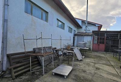 Se ofera spre vanzare / inchiriere cladire cu spa?iu comercial - 5