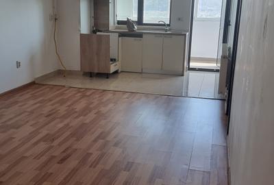 Apartament cu 3 camere decomandat în Libertății - 1