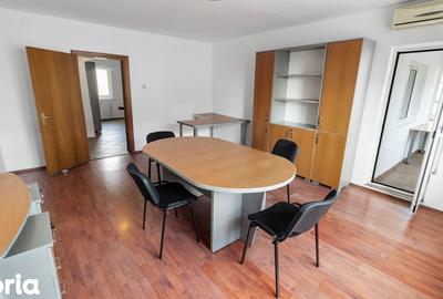 Apartament cu 3 camere semidecomandat, mobilat în Nerva Traian - 15
