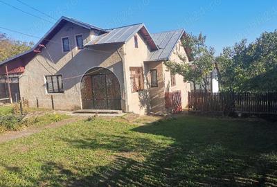 Casă cu 5 camere în Central - 12