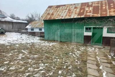 Casă cu 2 camere cu Teren 2700 Mp în Central - 5