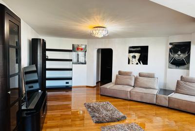 Apartament cu 3 camere semidecomandat în P-ța Unirii - 16