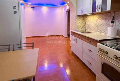 | Apartament cu 3 camere | Zona: IREG | Mobilat, Utilat | Etaj 3 | - 5