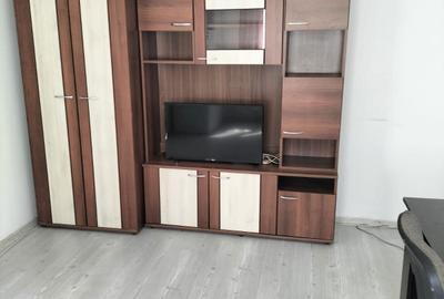 Garsonieră semidecomandată în Central - 1