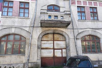 Spațiu comercial, de 1,883 mp, în Central - 35