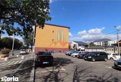 Spațiu comercial, de 60 mp, în Apărătorii Patriei - 2