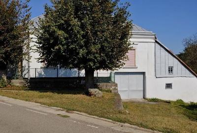 Casă cu 4 camere cu Teren 648 Mp în Cărbunari - 2