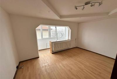 LUNEI - 2 Camere - Decomadat - Acoperis refacut - 2