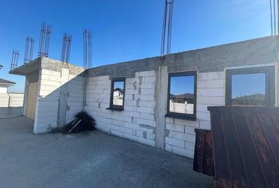 Casa plan parter, 600 mp, 115 mp utili, Metro - 13