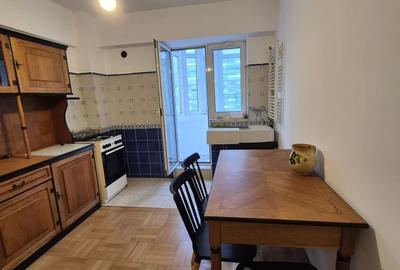 Apartament cu 2 camere decomandat în Titulescu - 4