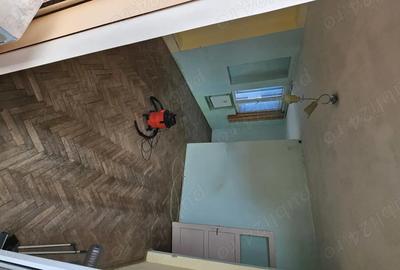 Apartament cu 2 camere nedecomandat în Republicii - 2