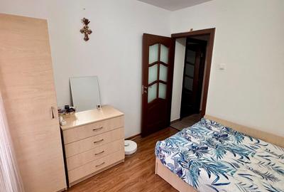 Apartament 3 camere - complet renovat - 4 minute pana la metrou! - 10