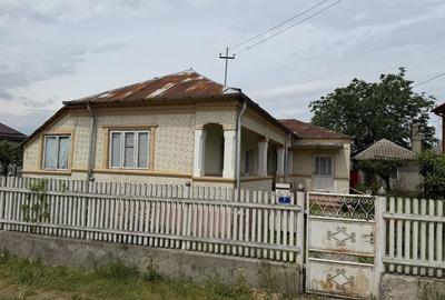 Casă cu 4 camere în Câmpineanca - 1
