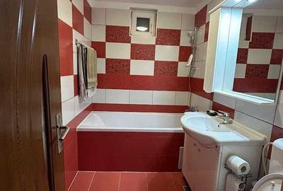 Apartament cu 3 camere decomandat în Mărăști - 1