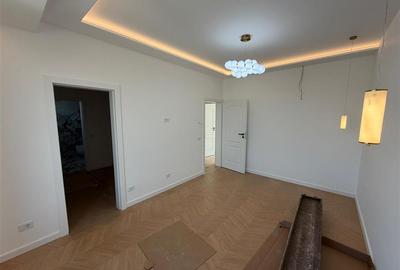 Casă individuală cu 4 camere cu Canalizare în Nord - 6