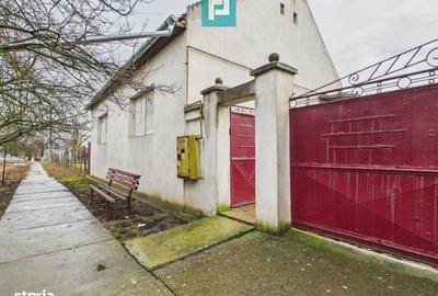 Casă cu 4 camere cu Teren 1473 Mp în Central