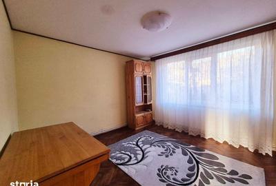 Casă cu 5 camere cu Teren 3581 Mp în Central - 10