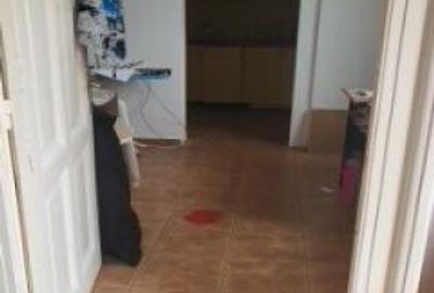 Casă cu 5 camere cu Canalizare în Unirii - 1