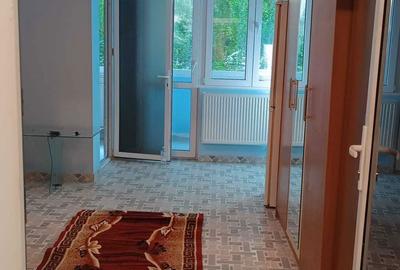 Garsonieră decomandată în Berceni - 2