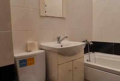 Garsonieră decomandată în Titan - 6