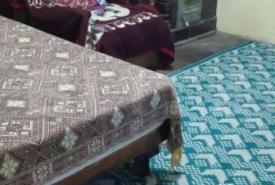 Casă cu 5 camere cu Teren 2348 Mp în Găești - 3