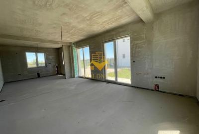 Casă individuală cu 4 camere cu Canalizare în Jucu de Mijloc - 4