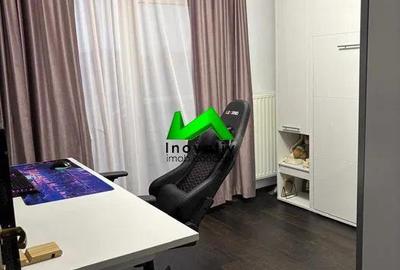 Apartament cu 3 camere decomandat în Hipodrom 3 - 5