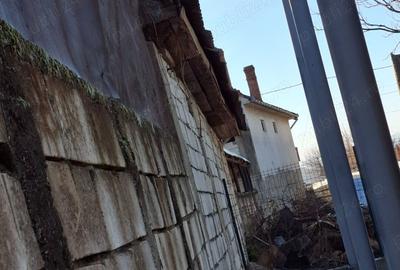 Vand la 300 m fata de dunare in pojejena Vand la 300 m fata de dunare in pojejena - 6