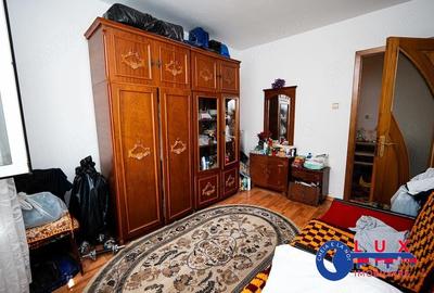 Apartament cu 3 camere decomandat în Babadag - 12