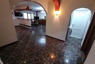 Apartament cu 4 camere decomandat, mobilat în Frumoasa - 2