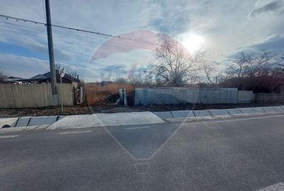 Teren 1,943mp Urechesti / Strada Principala - 2