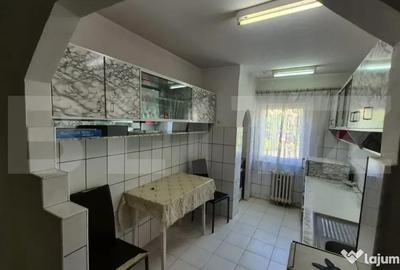 Apartament cu 4 camere semidecomandat în Micro 17 - 16