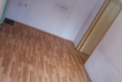 Apartament cu 4 camere semidecomandat, mobilat în 1 Decembrie 1918 - 6