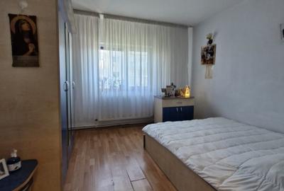 Apartament cu 4 camere decomandat, mobilat în Vitan Mall - 9