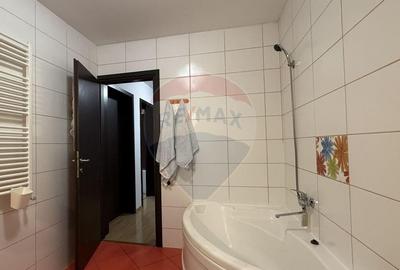 Vanzare apartament 3 camere Militari- Gladiolelor - 12