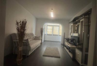 Apartament cu 3 camere decomandat, mobilat în Central - 2