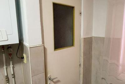 Apartament cu 3 camere decomandat, mobilat în Exterior Vest - 6