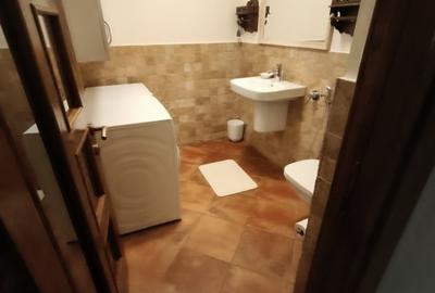 Apartament cu 3 camere decomandat, mobilat în Central - 23