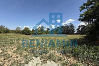 Teren de 500 mp, în Central