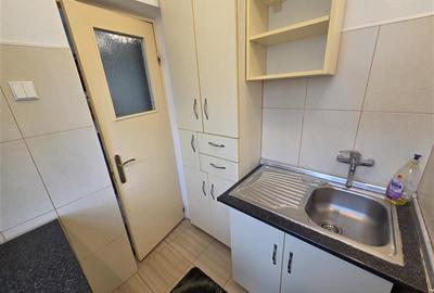 Apartament cu 2 camere nedecomandat, mobilat în Uzina 2 - 9