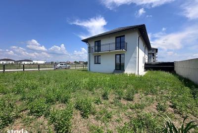 Casă cu 3 camere cu Teren 400 Mp în Ulmi - 2