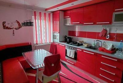 Apartament cu 4 camere în Central - 2